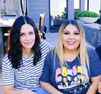 Кортни Кокс поздравила фанатку с Днем Рождения