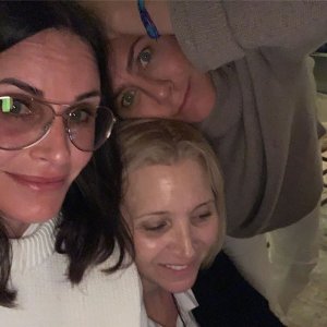 Актеры сериала «Друзья» продолжают дружить